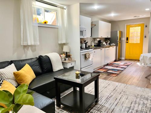 Facilities, Yellow Door Suite in Campbell River (BC)