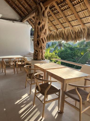 Balcony/terrace, La Punta Rooms in Puerto Escondido
