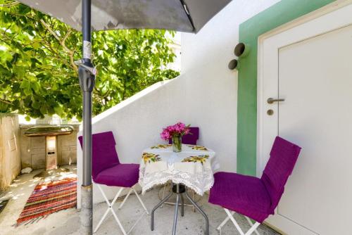Two-Bedroom Apartment with Terrace image 1