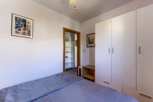 Two-Bedroom Apartment with Terrace image 9