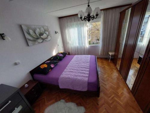 One-Bedroom Apartment with Balcony image 9