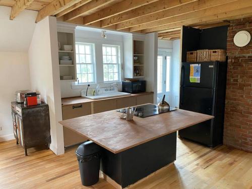 Konyha, Le Highwater - Cabin in Mansonville (QC)