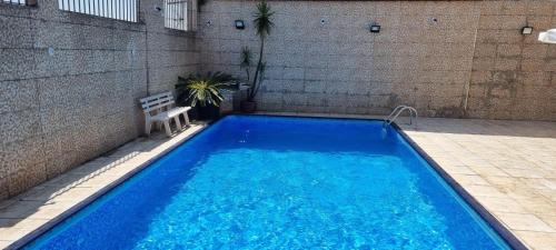 Casa com piscina e lazer