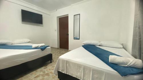 APARTAHOTEL ESTADIO GOLD, Медельин (фото 5)