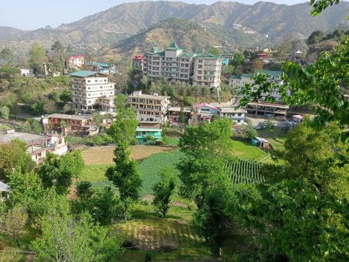 المنطقة المحيطة, منزل 240 متر مربع من 1 غرفة و1 حمام خاص في سلان (Mohija Homestay ) in شايل