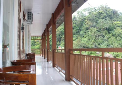 Wild Paradise Guest House & Jungle Trekking Only Booking With Us - Padang Tualang