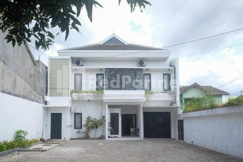 Rumah Daun Timoho Yogyakarta RedPartner Room Type - Standard Double Room