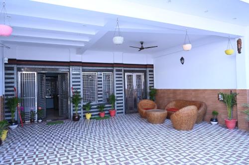 HOTEL AYODHYA PAYING GUEST