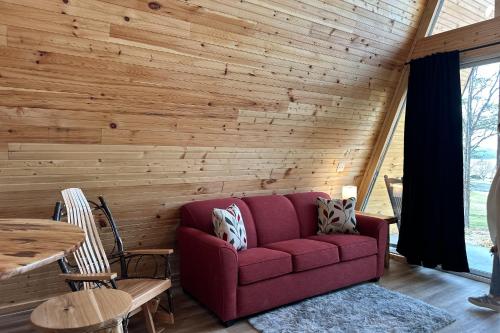 Overlook Cabin in Newport, USA