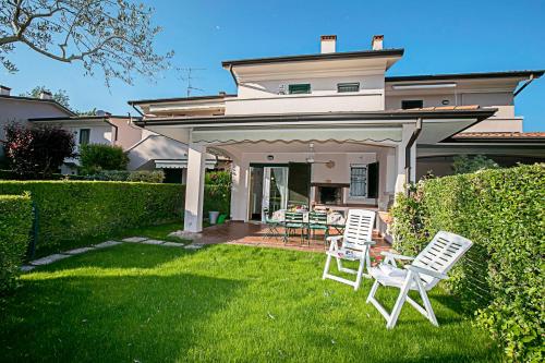 Three-Bedroom Townhouse