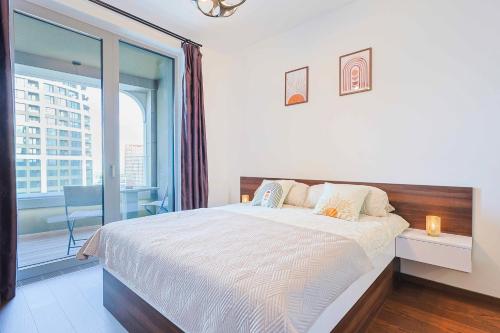 Sky Park Tower 2, luxury apartment with free parking, Bratislava (photo 3)