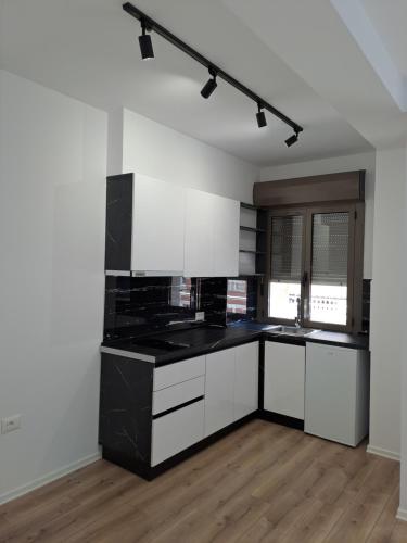 Apartment with Balcony image 9