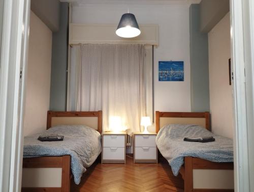 Colorful apartment 5 minutes walk from Acropolis, Atény (fotografie 6)