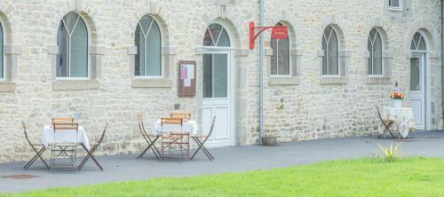 Gite 4 places, le Domaine de la Vallée (Gite 4 places, le Domaine de la Vallee) in Saint Martin De Varreville