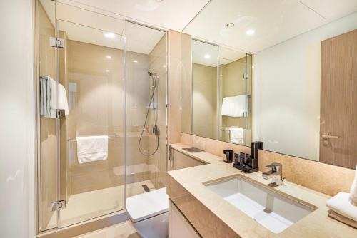 Daniels Luxe 3BR Downtown with Skyline View, Dubaï (photo 10)