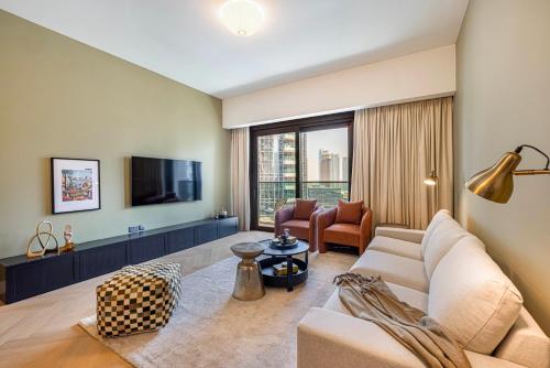 Daniels Luxe 3BR Downtown with Skyline View, Dubaï (photo 3)