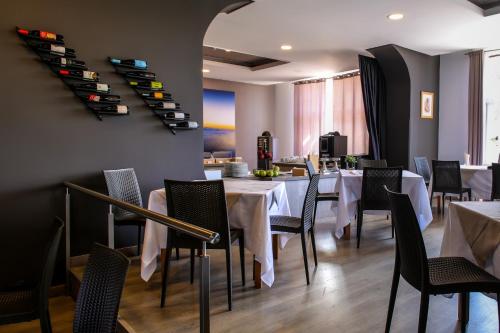 Hotel Tourist - image 11