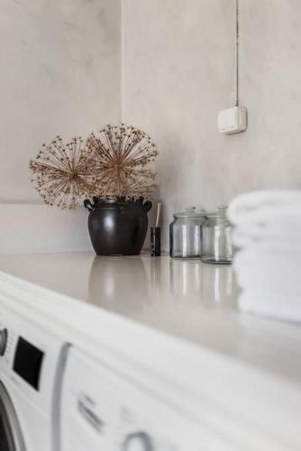 Large Stylish Charming House With Big Garden