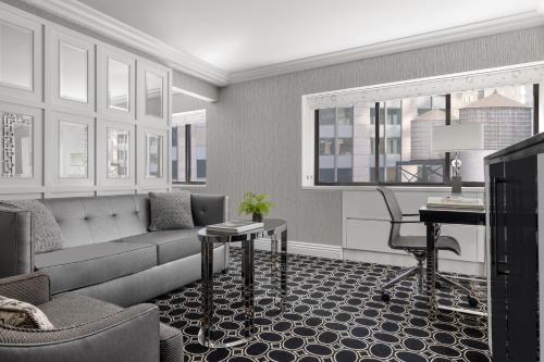 King Suite room in The Muse New York
