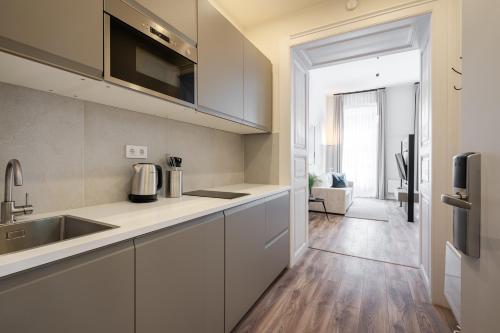 D54 Boutique Apartments Best location by BQA 3