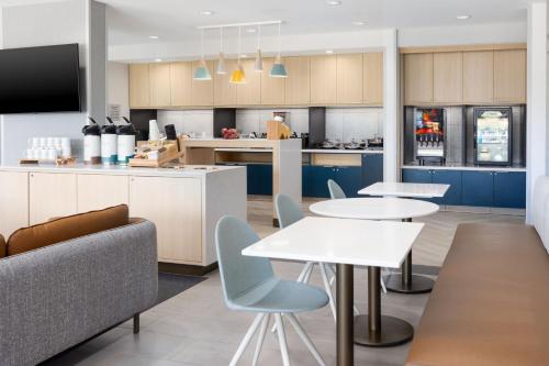 Comida y bebida, TownePlace Suites by Marriott Pleasanton in Pleasanton