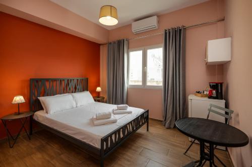 The Historical Center Studios, Atenas