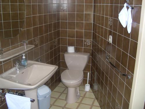 Hotel Beau Rivage and Restaurant Koulic - image 9