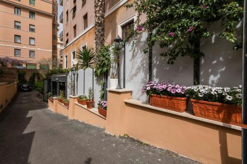 Hotel Valeri - image 12