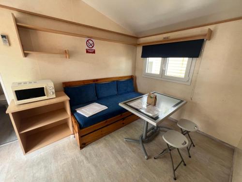 Camping Bungalow el Llac de Banyoles in Banyoles