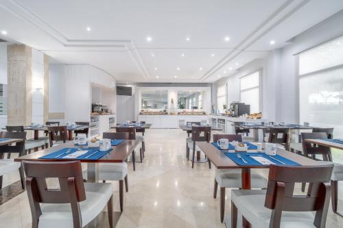 طعام و مشروبات, Exe Pozuelo in بزول د الركن