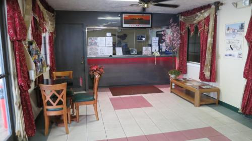 Instalações, Calimesa Inn in Calimesa (CA)