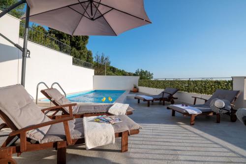 Villa Silence and Relax with pool, sauna, jacuzzi