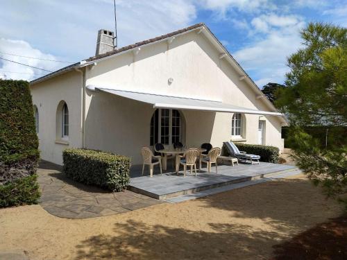 Séjour enchanteur à Pornichet : Maison 3 pièces, 6 couchages, proche plage avec jardin et terrasse sud - FR-1-245-155 gîte à louer Bonne Source