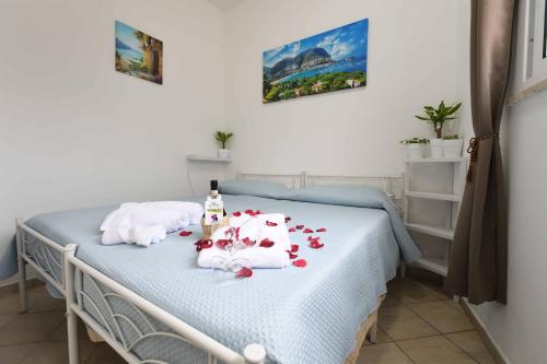 Phoenix Apartment, Terrasini