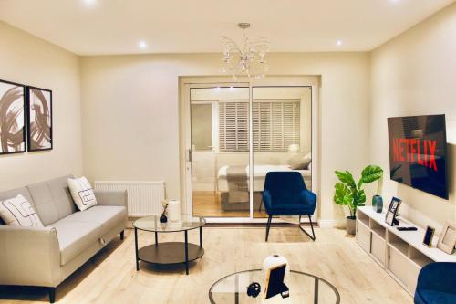 A peaceful home with a garden BnB Shinfield