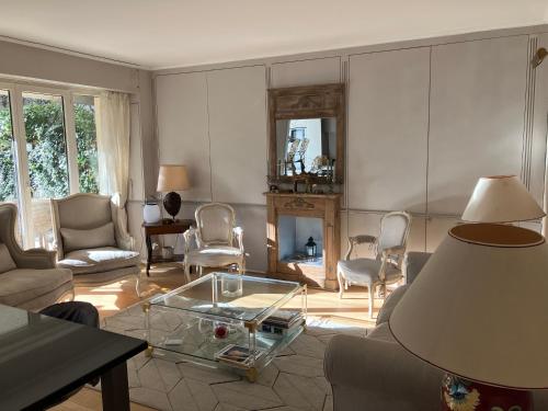 Elégant appartement sur jardin à Boulogne - Location saisonnière - Boulogne-Billancourt