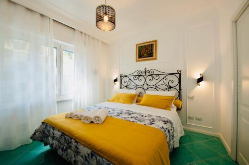 Amalfia Apartments - main image