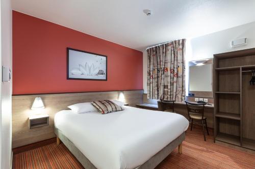 Ace Hôtel Roanne - Hotel - Mably