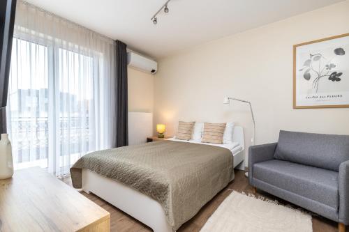 1 queen bed