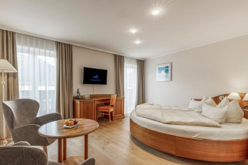 祖姆威森希申西伯肯酒店 (Seebockenhotel Zum Weißen Hirschen) in 薩爾茨卡默古特地區聖沃爾夫岡市中心