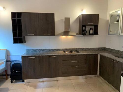 Hermosa casa, zona Aeropuerto in 盧克