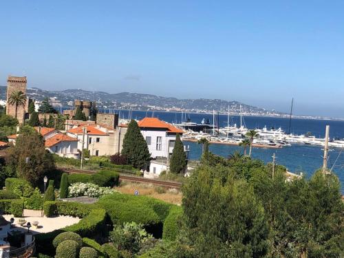 Appartement à Fréjus 2 pièces pour 4 personnes, terrasse avec vue piscine