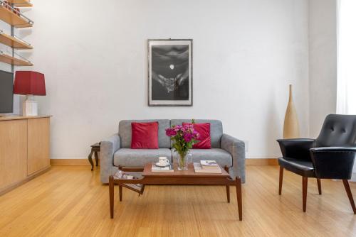 Beige luxury apartment Rome, Rome (photo 7)