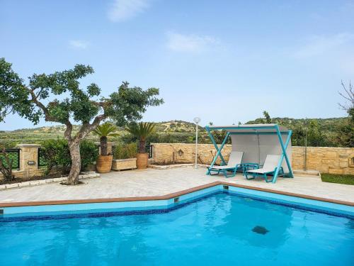 Agnanti Marina villa with private pool