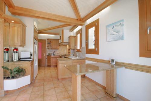 Rare villa in the heart of Little Savoyard Venice in Chanaz