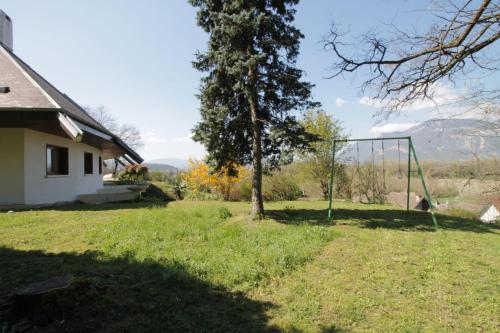 Rare villa in the heart of Little Savoyard Venice