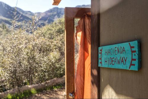 Hacienda Hideaway + Mountain View, Creek & Trails