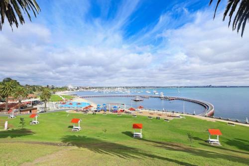 Portia-close To City Ctre Beach - Eastern Beach, Victoria