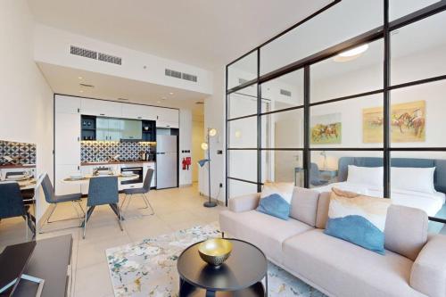 Vacationer Holiday Homes I Neat 2 Bedroom I Close to Dubai Hills Mall l Peaceful Community, Dubaj (fotografie 9)