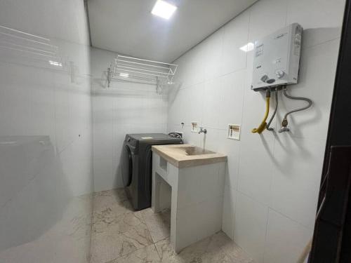 402 - Beautiful Apartament In Heart Of El Poblado, Medellín (fotografie 7)